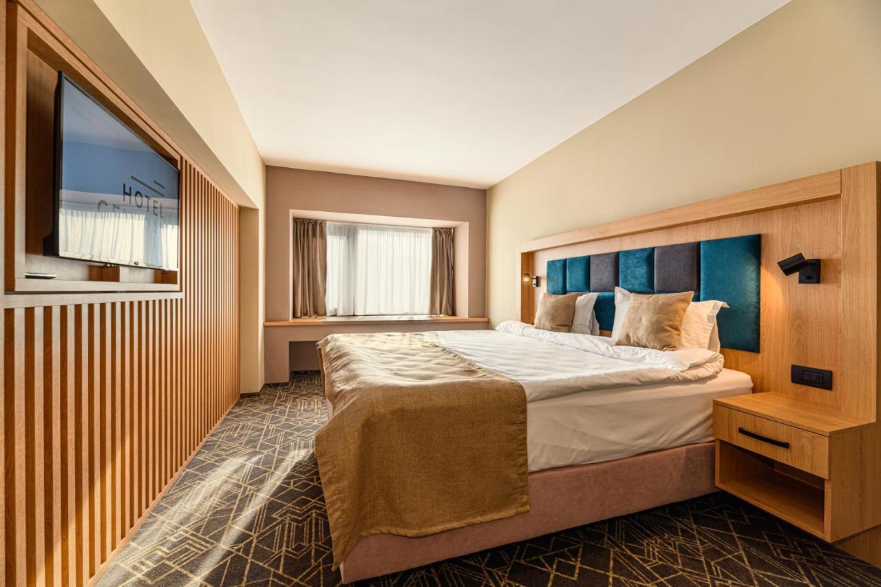 Hotel Central Pascani Екстер'єр фото
