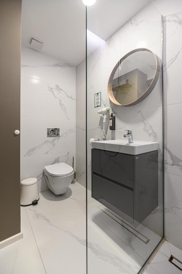 Hotel Central Pascani Екстер'єр фото