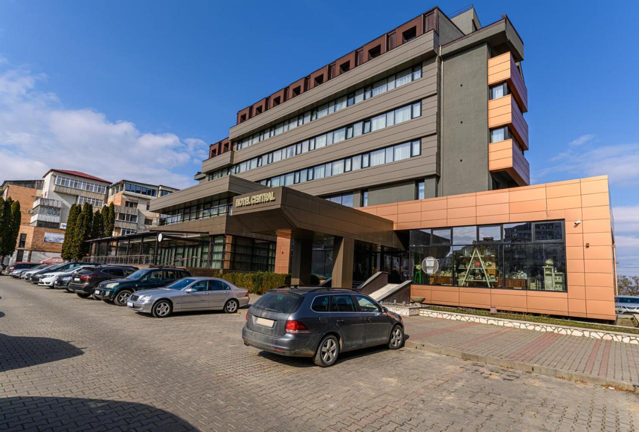 Hotel Central Pascani Екстер'єр фото