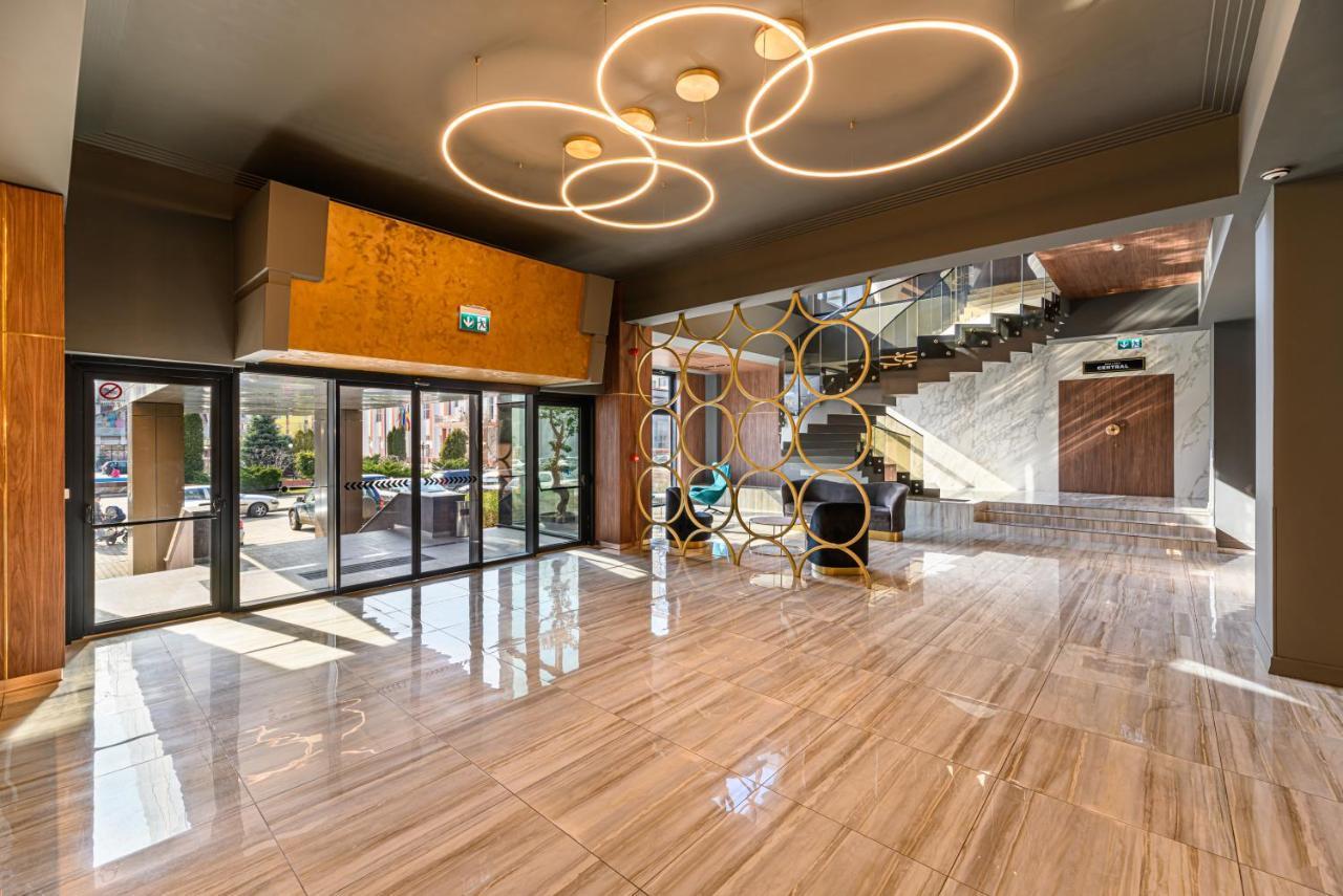 Hotel Central Pascani Екстер'єр фото