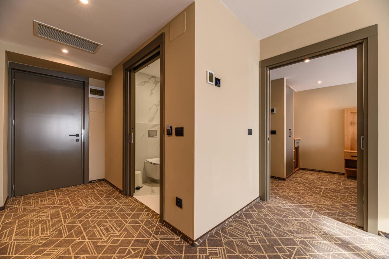 Hotel Central Pascani Екстер'єр фото