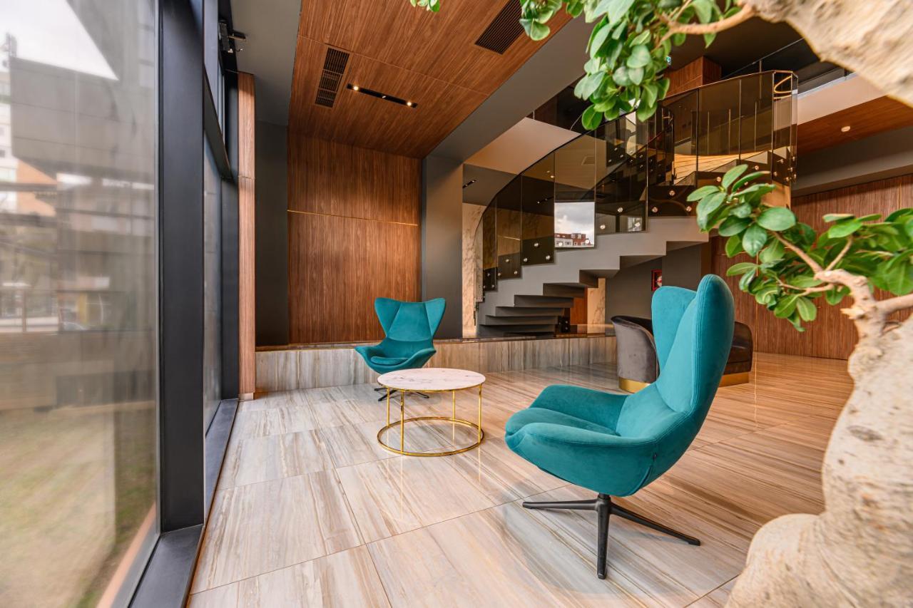 Hotel Central Pascani Екстер'єр фото